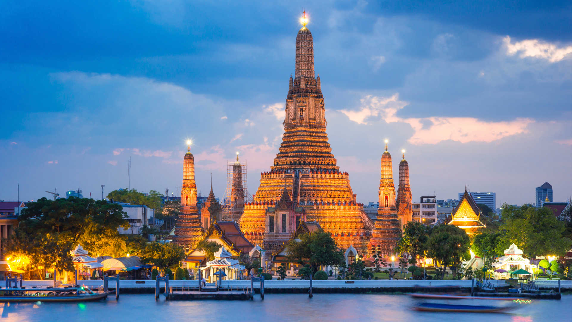 Private Family Tour Bangkok 3 Hari 2 Malam